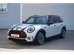 White silver metallic (metallic) Gebraucht 2022 Mini Cooper S Clubman Kombi | 30.950 € (Etwas zu teuer)