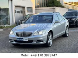 Silber Gebraucht 2011 Mercedes S500 AMG Limousine | 23.499 € (Etwas zu teuer)