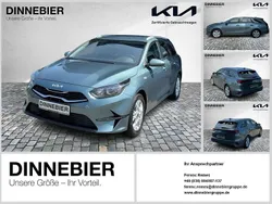 Grau Gebraucht 2024 Kia Ceed Vision Kombi | 24.390 € (Guter Preis)