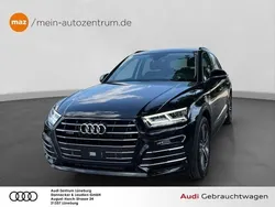 Mythosschwarz metallic Gebraucht 2020 Audi Q5 Design SUV | 38.990 € (Etwas zu teuer)