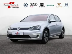 Silber metallic Gebraucht 2016 VW e-Golf Kleinwagen | 12.880 € (Fairer Preis)