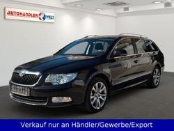 Schwarz Gebraucht 2013 Skoda Superb Kombi | 3.599 € (Superpreis)