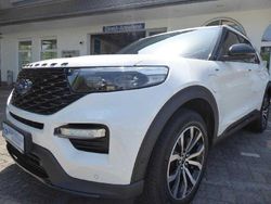 Weiß (starweiß metallic) Gebraucht 2024 Ford Explorer ST-Line SUV | 58.490 € (Superpreis)