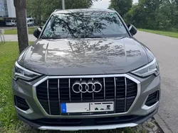 Grau Gebraucht 2019 Audi Q3 Advanced Plus SUV | 26.000 € (Fairer Preis)