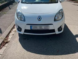 Weiß Gebraucht 2009 Renault Twingo Kleinwagen | 1.000 € (Etwas zu teuer)