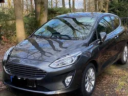 Grau Gebraucht 2018 Ford Fiesta Titanium Kleinwagen | 6.990 € (Guter Preis)