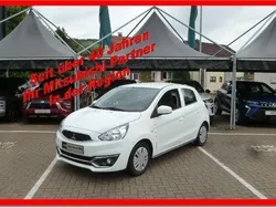 Weiß Gebraucht 2017 Mitsubishi Space Star Basis Limousine | 4.450 € (Guter Preis)
