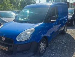 Blau Gebraucht 2015 Fiat Doblò Van / Kleinbus | 5.290 € (Guter Preis)