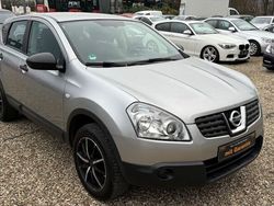 Silber Gebraucht 2009 Nissan Qashqai Visia SUV | 6.400 € (Etwas zu teuer)