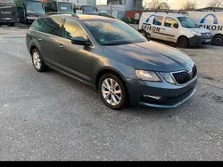 Grau Gebraucht 2017 Skoda Octavia Kombi | 8.500 € (Superpreis)