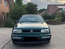 Grün Gebraucht 1997 VW Golf III Edition Kleinwagen | 2.199 € (Fairer Preis)