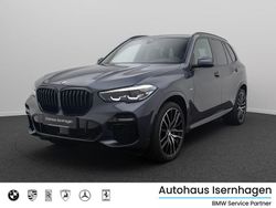 Arktikgrau brillanteffektschwarz Gebraucht 2022 BMW X5 M Sport SUV | 58.999 € (Fairer Preis)