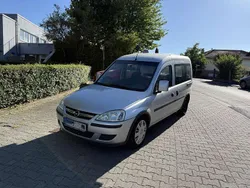 Grau Gebraucht 2007 Opel Combo Edition Van / Kleinbus | 1.500 € (Guter Preis)