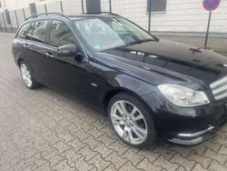 Schwarz unilack Gebraucht 2013 Mercedes C180 Kombi | 10.499 € (Fairer Preis)