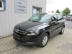 Deep black perleffekt Gebraucht 2014 VW Tiguan Trendline SUV | 13.490 € (Fairer Preis)