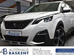 Weiß Gebraucht 2020 Peugeot 5008 Allure Van / Kleinbus | 23.980 € (Fairer Preis)