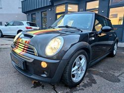 Schwarz Gebraucht 2004 Mini Cooper S Kleinwagen | 4.870 € (Etwas zu teuer)