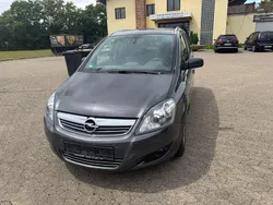 Grau Gebraucht 2012 Opel Zafira Family Van / Kleinbus | 1.990 € (Superpreis)