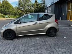 Beige Gebraucht 2005 Mercedes A170 Elegance Van / Kleinbus | 2.250 € (Guter Preis)