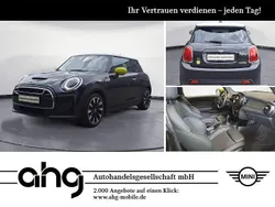 Schwarz Gebraucht 2023 Mini Cooper SE Kleinwagen | 19.920 € (Fairer Preis)