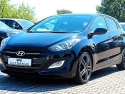 Schwarz Gebraucht 2016 Hyundai i30 Classic Limousine | 8.950 € (Fairer Preis)