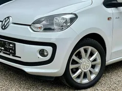 Weiß Gebraucht 2016 VW up! CLUB Kleinwagen | 6.998 € (Guter Preis)
