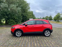 Rot Gebraucht 2016 Opel Crossland Ultimate SUV | 10.899 € (Etwas zu teuer)
