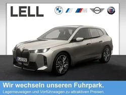 Grau Neu 2025 BMW iX M Sport SUV | 82.950 € (Fairer Preis)