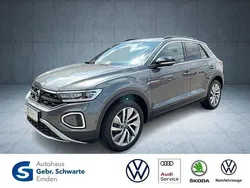 Grau Gebraucht 2024 VW T-Roc Goal SUV | 36.300 € (Teuer)