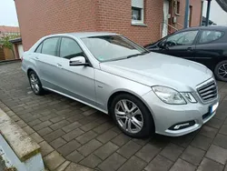 Silber Gebraucht 2009 Mercedes E220 Avantgarde Limousine | 11.700 € (Etwas zu teuer)
