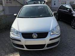 Silber Gebraucht 2005 VW Polo Trendline Limousine | 2.250 € (Fairer Preis)