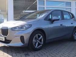 Grau Gebraucht 2024 BMW 218 Active Tourer Van / Kleinbus | 31.790 € (Fairer Preis)