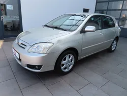 Gold Gebraucht 2006 Toyota Corolla Limousine | 3.885 €