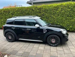 Schwarz Gebraucht 2017 Mini Cooper S Countryman SUV | 16.990 € (Fairer Preis)