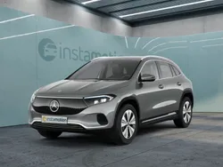 Grau Gebraucht 2024 Mercedes EQA300 SUV | 35.435 € (Fairer Preis)
