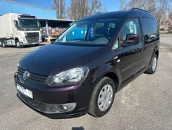 Schwarz Gebraucht 2011 VW Caddy Van / Kleinbus | 5.990 € (Fairer Preis)