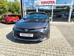 Marlingrau metallic Gebraucht 2024 Toyota Corolla Team Kombi | 32.890 € (Etwas zu teuer)