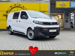 Weiß Gebraucht 2024 Opel Vivaro Van | 34.451 € (Teuer)
