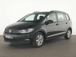 Deep black Gebraucht 2021 VW Touran Comfortline Van / Kleinbus | 21.499 € (Guter Preis)