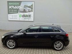 Mythosschwarz metallic Gebraucht 2019 Audi A3 Sportback Sport Kleinwagen | 17.750 € (Fairer Preis)