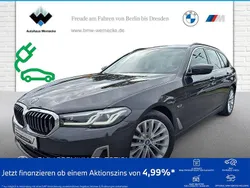 Sophistograu brillanteffekt Gebraucht 2022 BMW 530e Efficient Dynamics Kombi | 34.935 € (Fairer Preis)