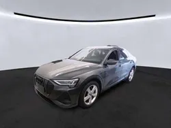 Daytonagrau perleffekt Gebraucht 2022 Audi e-tron S-Line SUV | 35.635 €