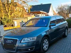 Blau Gebraucht 2005 Audi A6 Kombi | 4.500 € (Teuer)