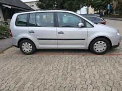 Silber Gebraucht 2003 VW Touran Van / Kleinbus | 1.500 € (Fairer Preis)