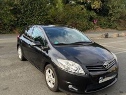 Schwarz Gebraucht 2011 Toyota Auris Edition Limousine | 7.499 € (Teuer)