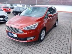 Cranberryrot metallic Gebraucht 2017 Ford C-MAX Titanium Van / Kleinbus | 16.985 € (Teuer)