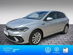 Silber Gebraucht 2023 VW Polo R-line Limousine | 26.900 € (Teuer)