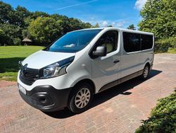 Weiß Gebraucht 2019 Renault Trafic Expression Van | 18.400 €
