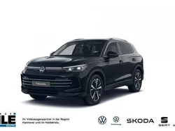 Grenadillschwarz Neu 2025 VW Tiguan Pro SUV | 59.829 € (Teuer)