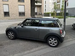 Grau Gebraucht 2009 Mini ONE Kleinwagen | 3.500 € (Guter Preis)